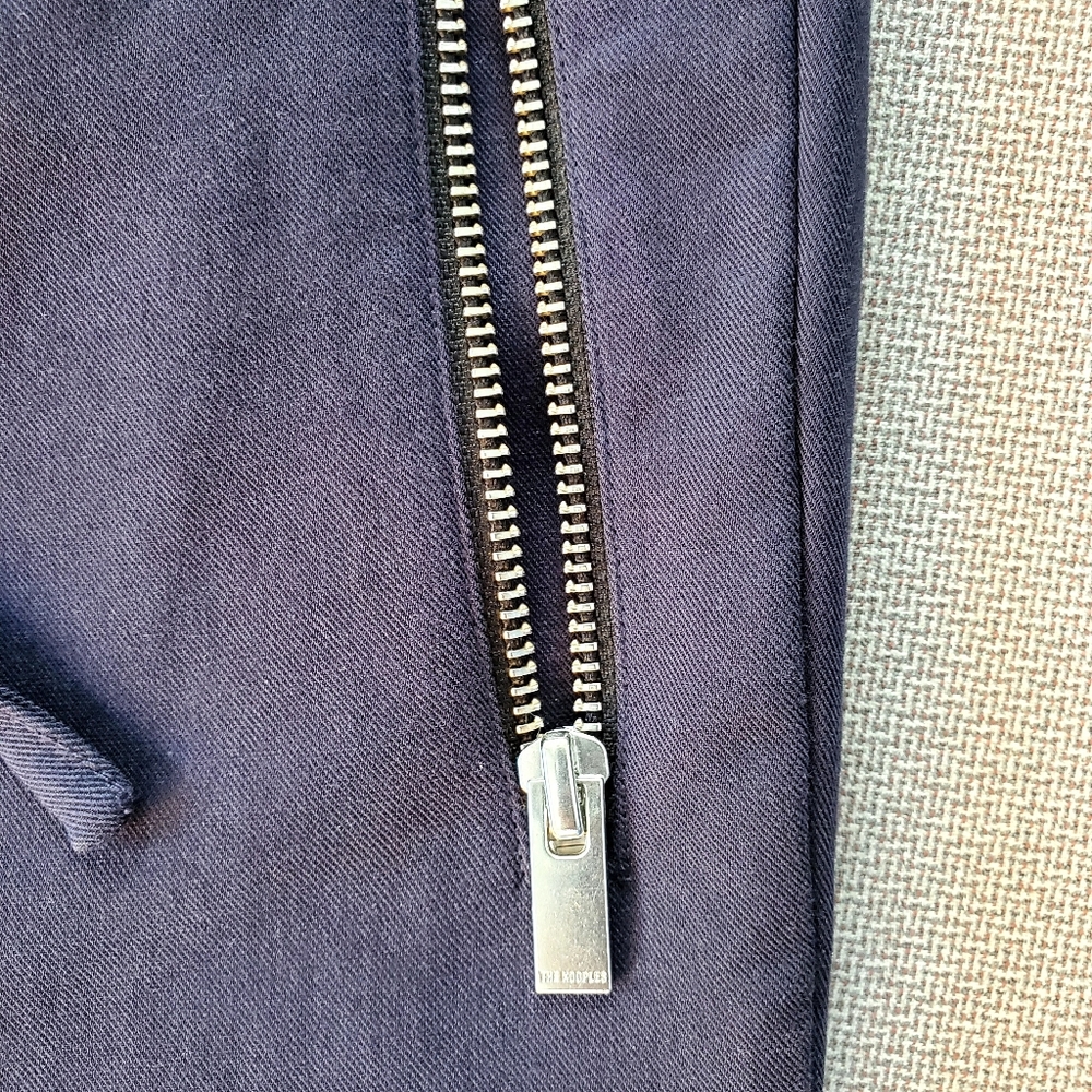 The Kooppes Navy Pants - Picture 4 of 9